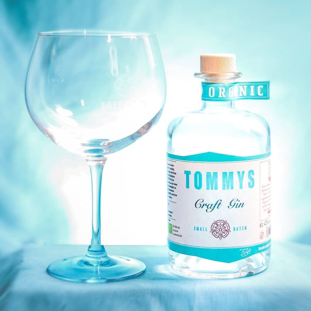 Tommys Craft GIn